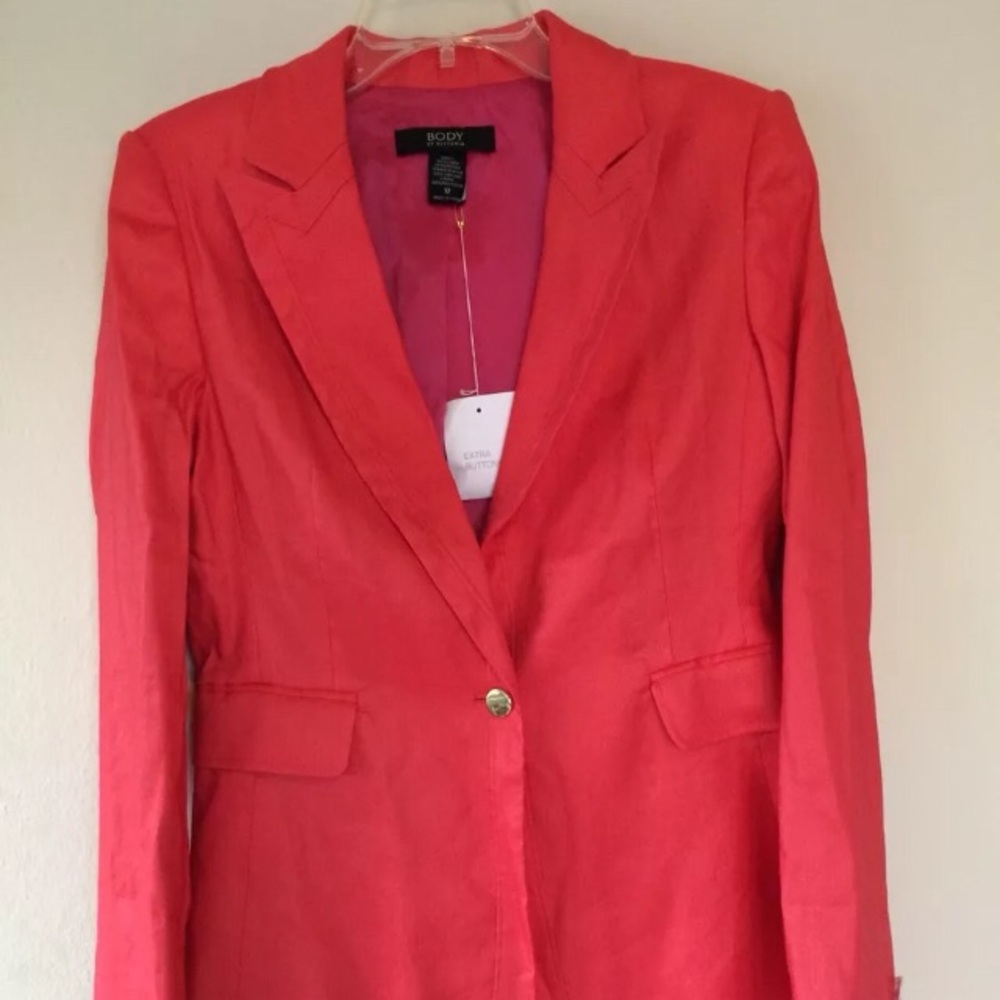 Body by Victoria red orange suit blazer, size 12